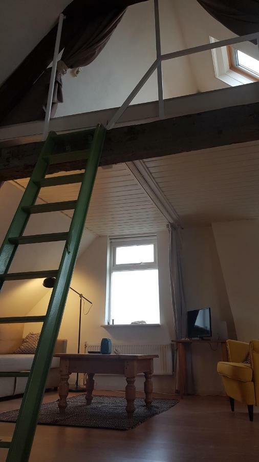 Homestay Stavenisse 외부 사진